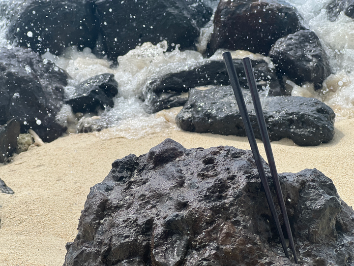 Honō-seki no Hashi (炎石の箸) -Baguettes Burning Stones